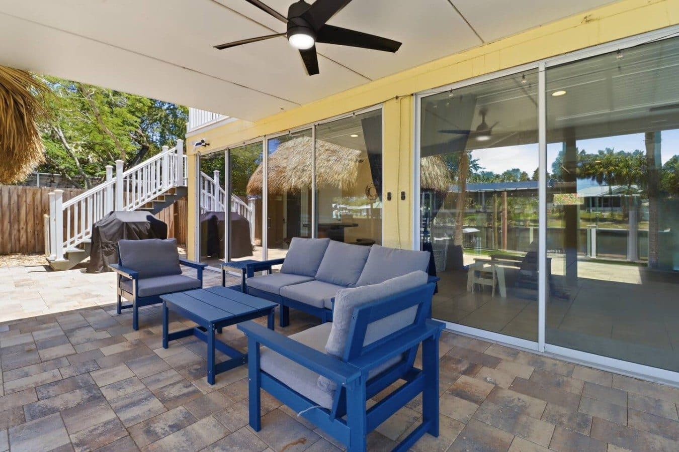 Heated dip pool deck with lounge chairs at Bayshore Getaway, Crystal River